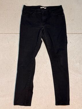Levi Strauss Women's Black Classic Mid Rise Skinny Jeans Size 32